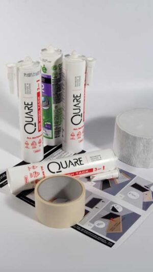 <b>Kit D</b> Système d'étanchéité et de collage pour panneaux muraux